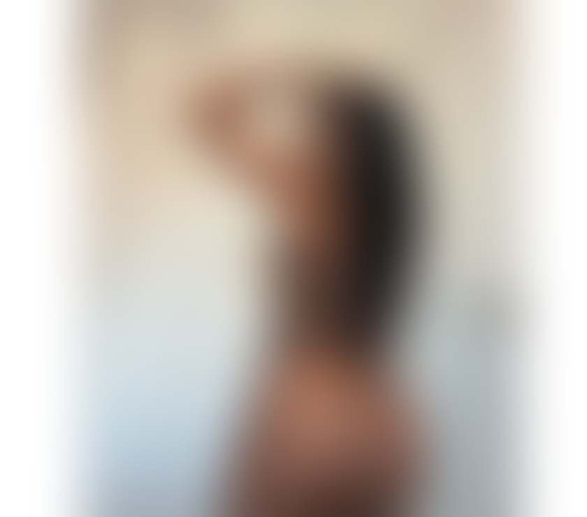 Escorts East London North Greenwich Station - East London - Photos for Brazilian brunette with curly hair